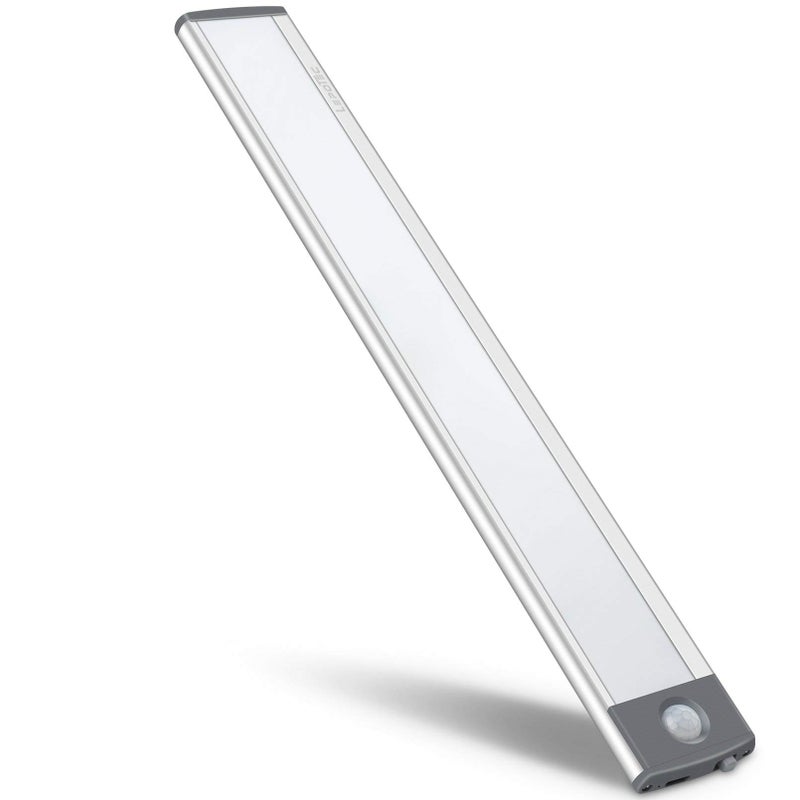 LEPOTEC ضوء خزانة بحساس حركة LED، تحت المنضدة، خزانة لاسلكية قابلة لإعادة الشحن عبر USB، 54-LED ضوء يعمل بالبطارية، للخزانة، والخزائن، والخزائن، والخزائن - Image 1